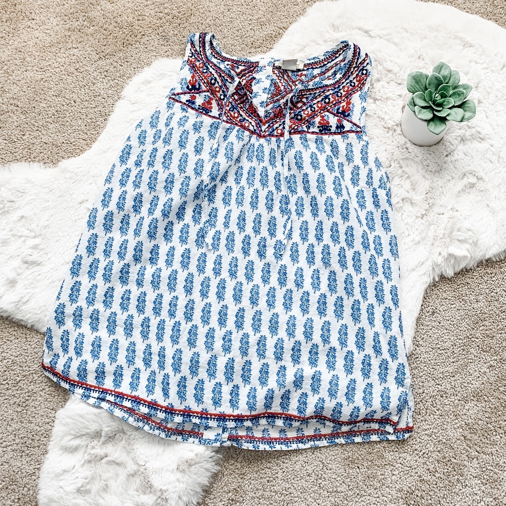 Lucky Brand White Blue Printed Sleeveless Blouse with Red Trim